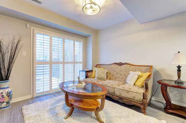 Additional image 8 of 117 Decker Hollow Circ