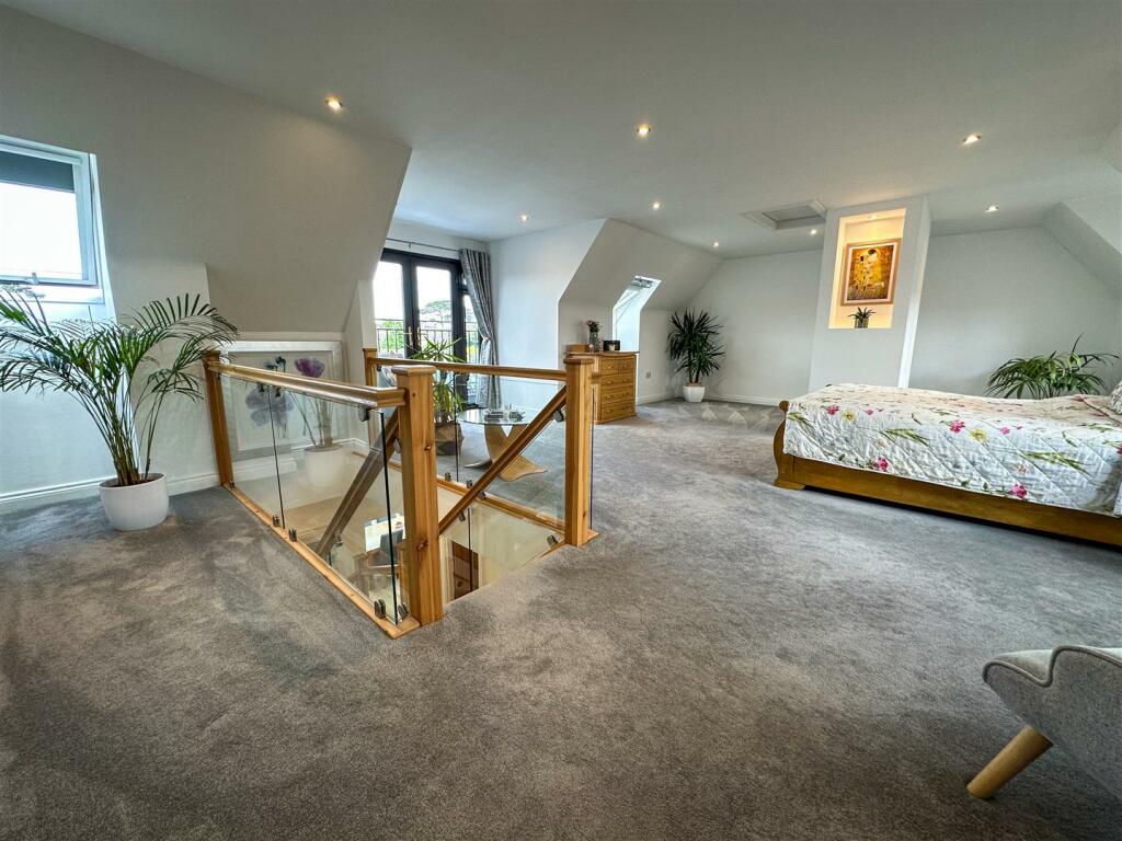 Additional image 23 of Southcliff Park, East Clacton