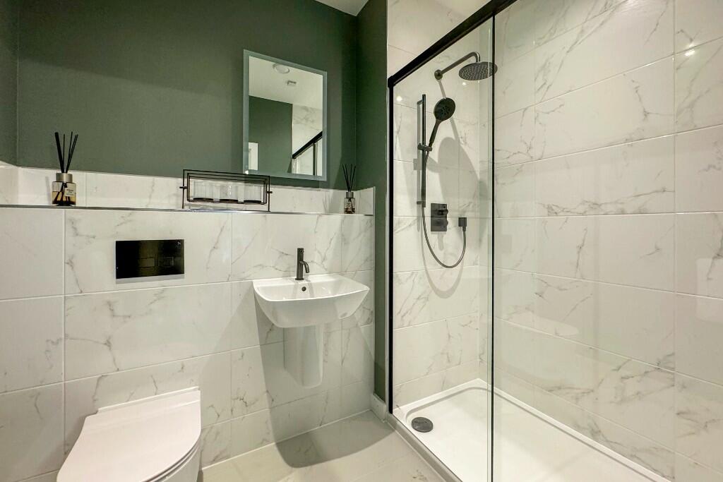 Additional image 11 of Skyline Penthouses