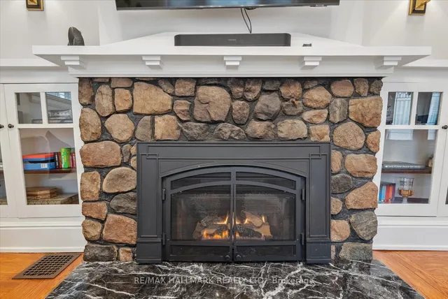 Additional image 7 of 63 Thatcher Ave