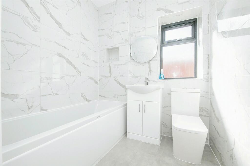 Additional image 4 of Berechurch Road, Colchester, Essex, CO2