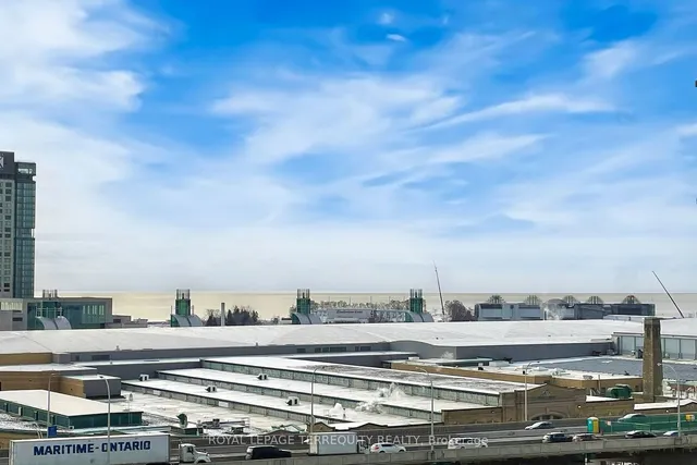 Additional image 17 of 51 East Liberty St Unit 901