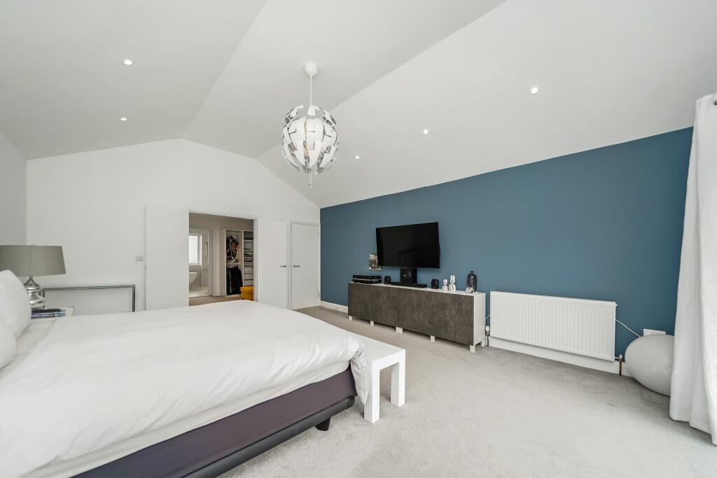 Additional image 14 of Hilly Field, Harlow