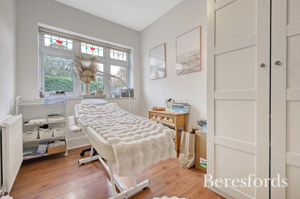 Additional image 14 of Chelmsford Road, Shenfield, CM15