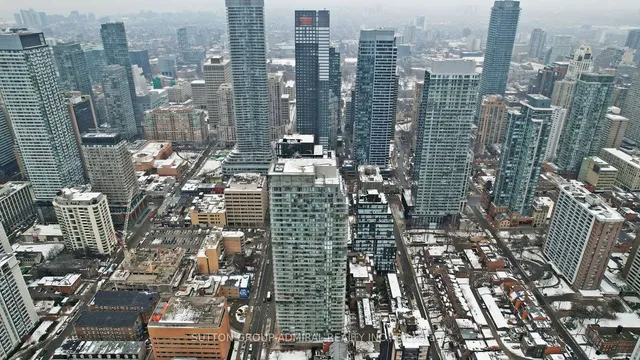 Additional image 36 of 50 Wellesley St Unit 711