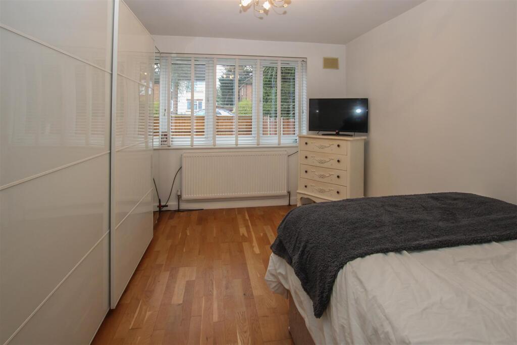 Additional image 6 of Hawthorn Avenue, Brentwood