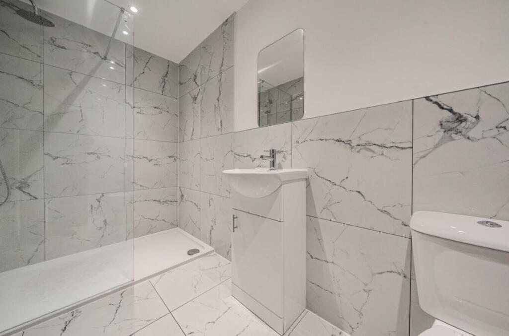 Additional image 8 of 1 Hart Road, Harlow, Essex, CM17 0HL