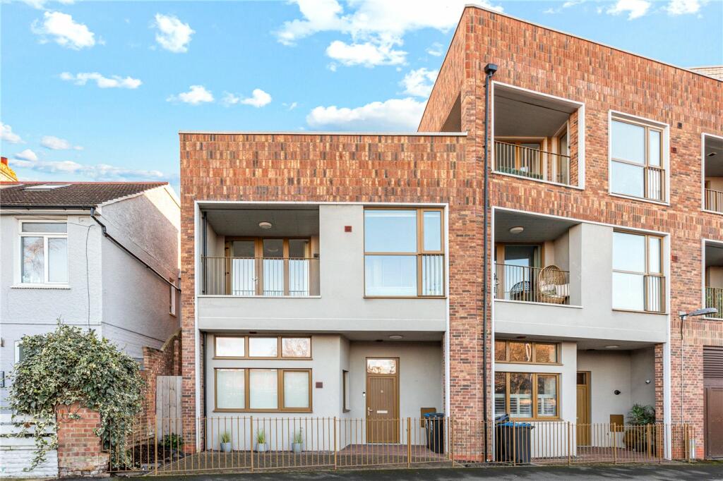 Additional image 14 of Ridge Road, Tooting, CR4