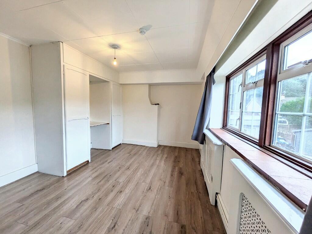 Additional image 8 of 8-10 Newlands Cottages, Coulsdon Common, Caterham, Surrey, CR3