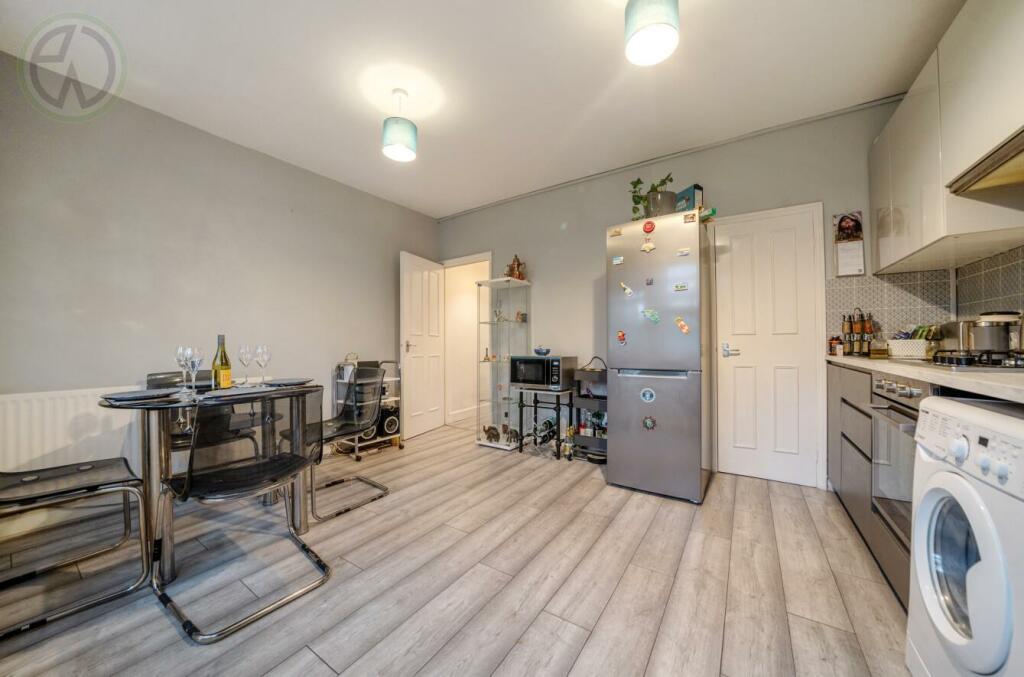 Additional image 7 of Seaton Road, Colliers Wood Borders