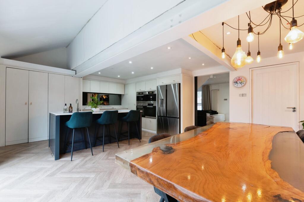 Additional image 6 of Blenheim Road, Brentwood, CM15