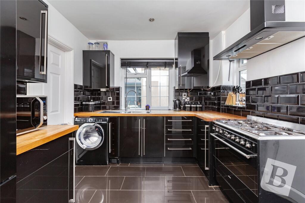 Additional image 3 of Wingfield Close, Brentwood, Essex, CM13