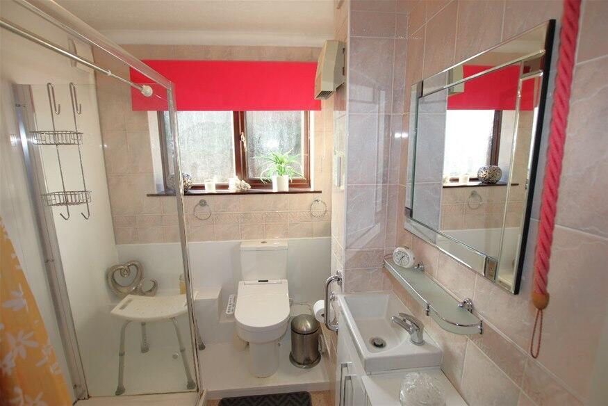 Additional image 21 of Manor Way, Holland on Sea, CO15