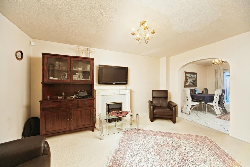 Additional image 2 of Hamond Close, South Croydon, CR2