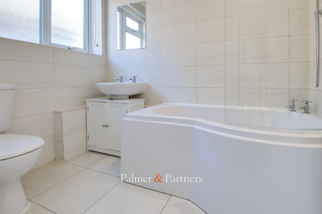 Additional image 12 of Salisbury Road, Holland-on-Sea, Clacton-on-Sea, Essex, CO15