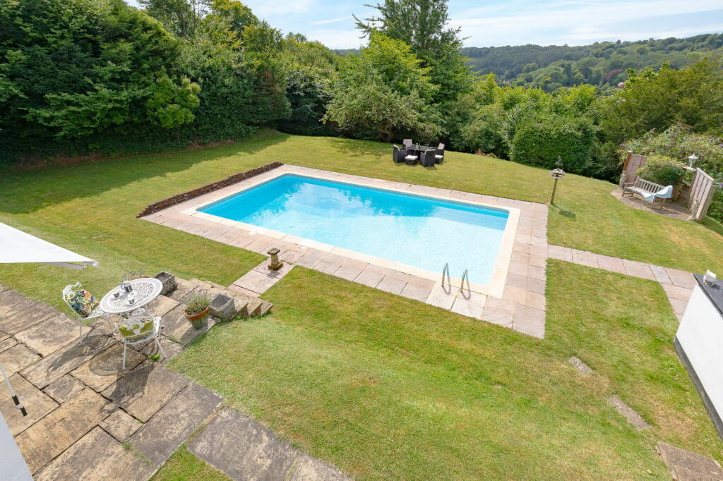 Additional image 38 of Harestone Hill, Caterham, CR3