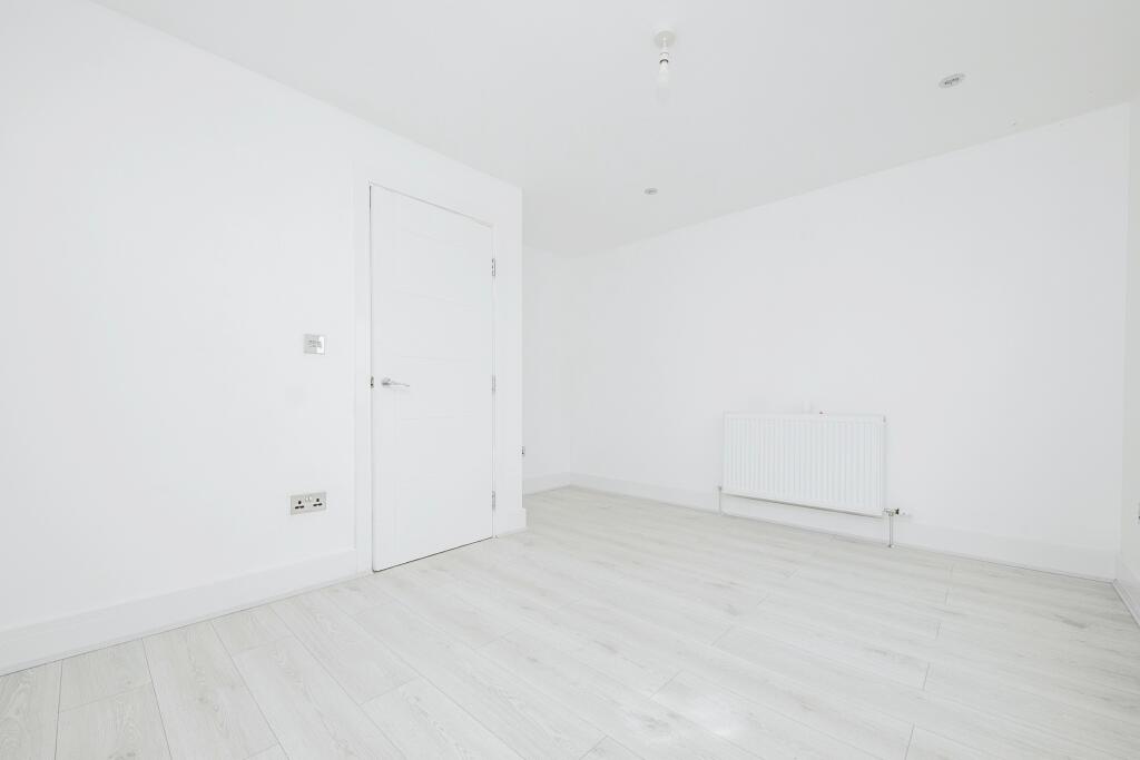 Additional image 9 of The Green, Main Road, Harwich, Essex, CO12