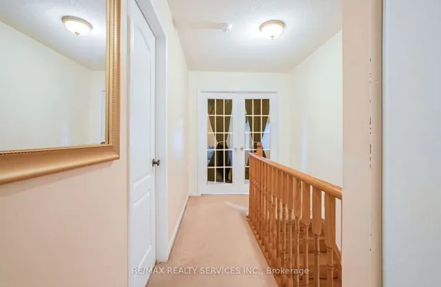 Additional image 21 of 28 Native Landing