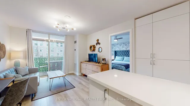 Additional image 6 of 812 Lansdowne Ave Unit 322