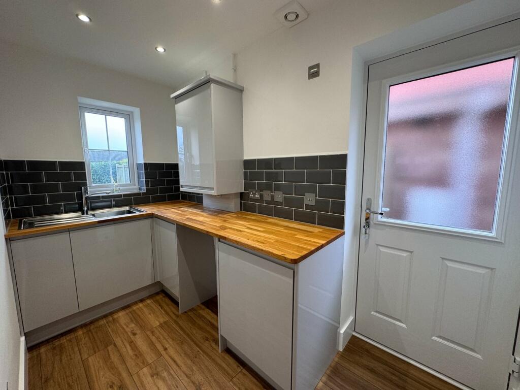 Additional image 13 of Main Road, GREAT HOLLAND, CO13