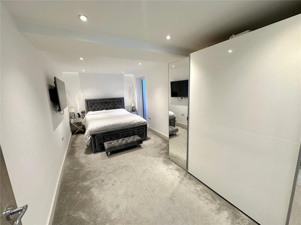 Additional image 7 of West Hill, Sanderstead, South Croydon, CR2