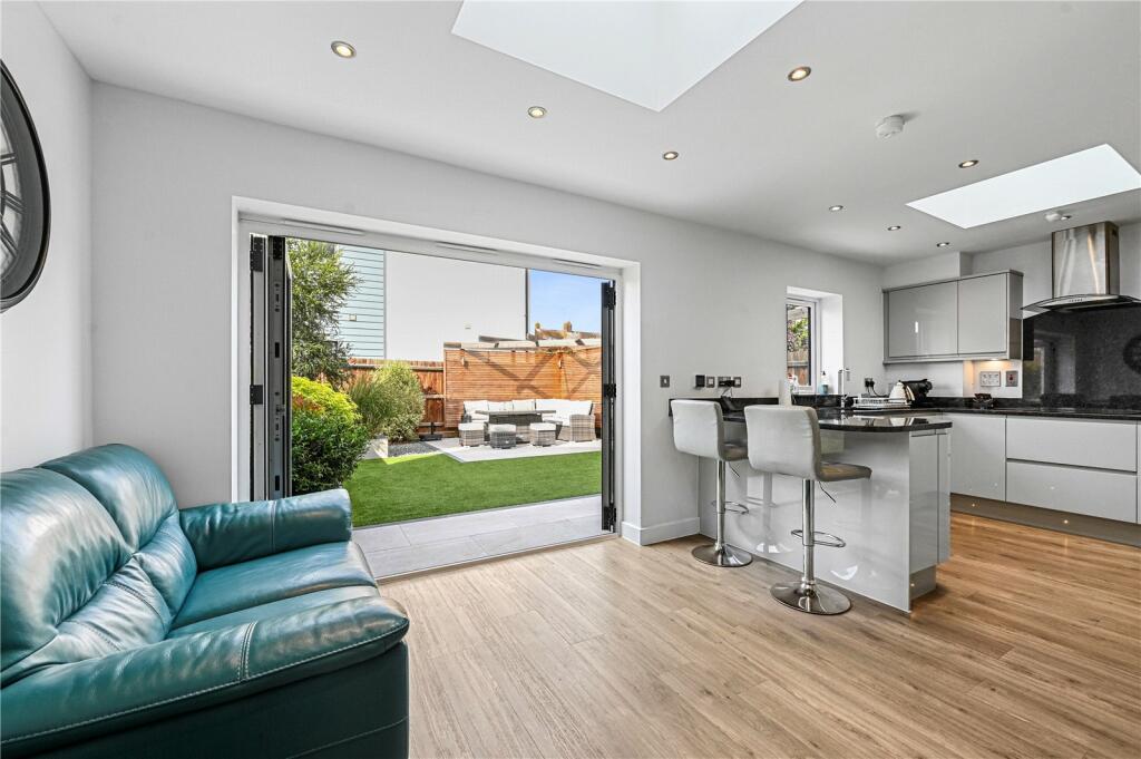 Additional image 4 of Byron View, Chelmsford, Essex, CM2