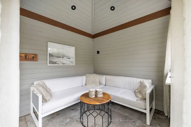 Additional image 32 of 95 The Kingsway