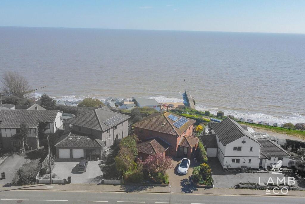 Additional image 33 of Seafront Position, Walton On The Naze