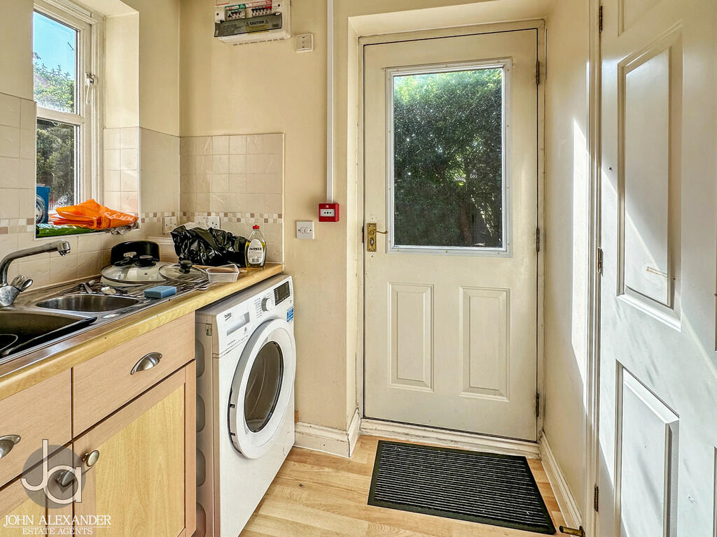 Additional image 7 of Hatcher Crescent, Colchester