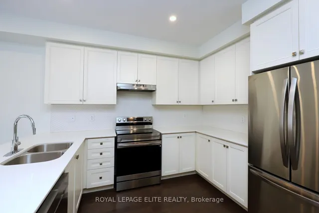 Additional image 11 of 5 MILITARY Cres