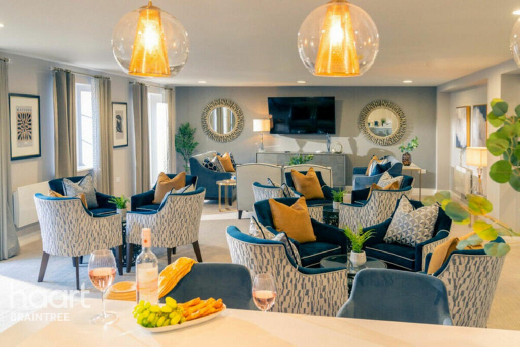 Additional image 2 of 77 High Street, Dunmow