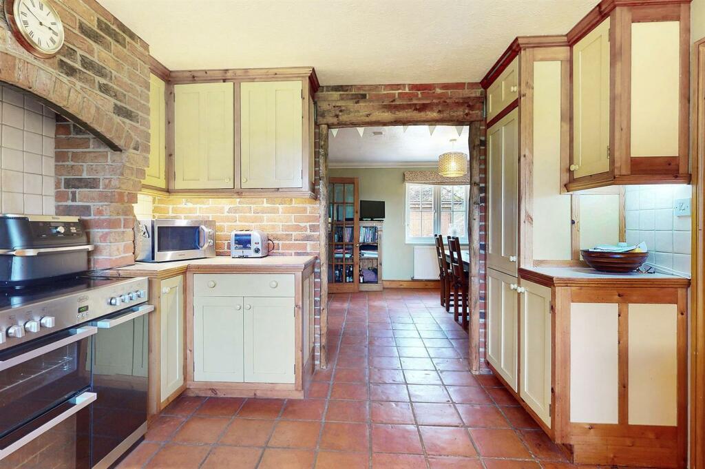 Additional image 9 of Cross End, Pebmarsh