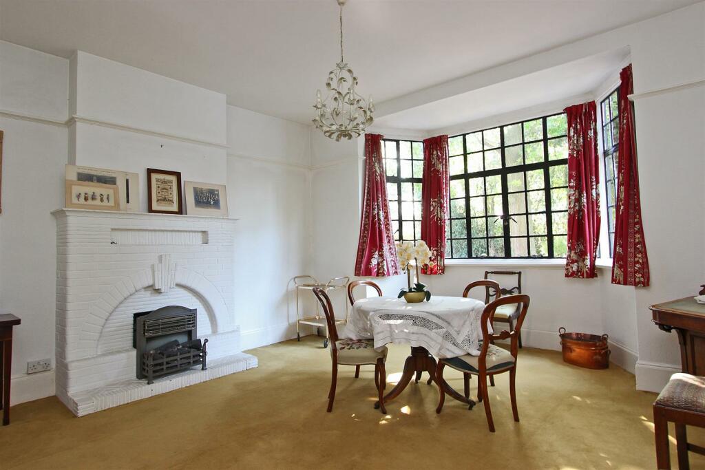 Additional image 9 of How Lane, Chipstead, Surrey
