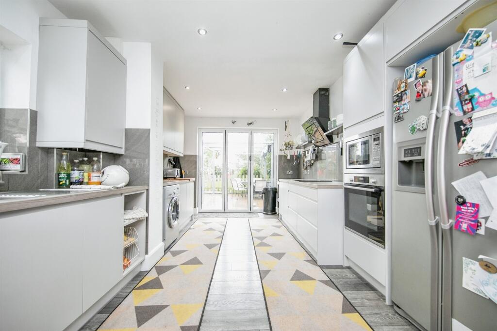 Additional image 17 of Walton Road, Clacton-On-Sea