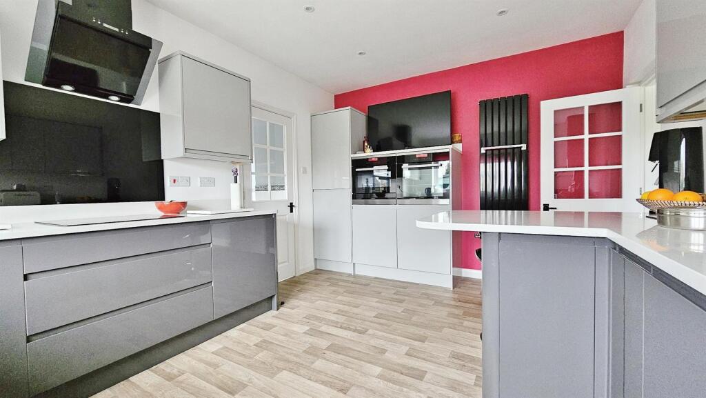 Additional image 7 of Kirby Road, Great Holland