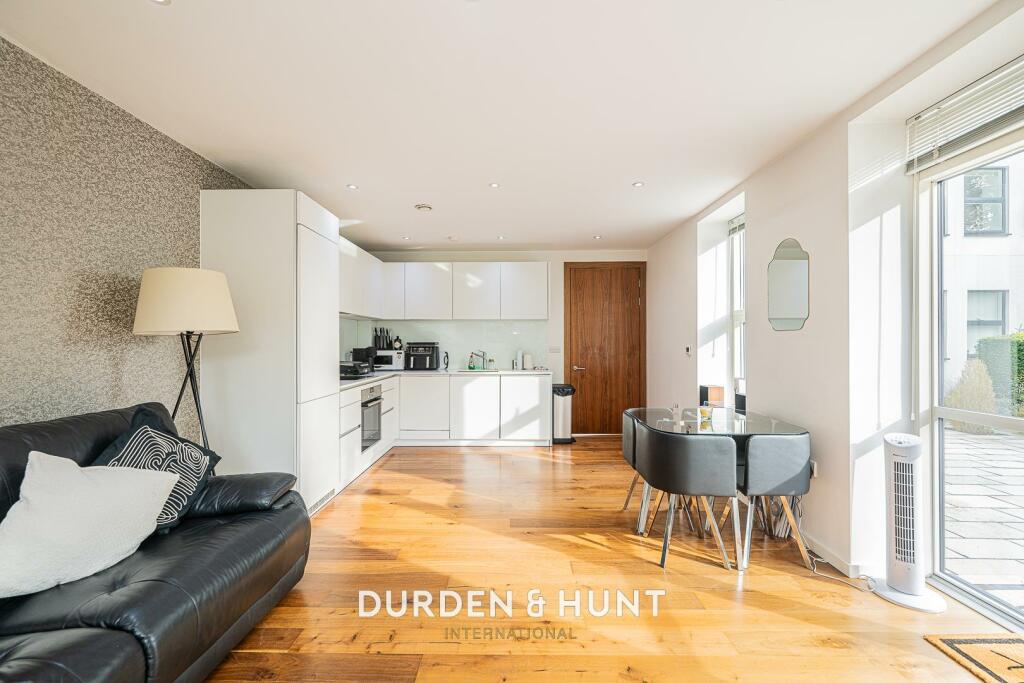 Additional image 5 of Piercing Hill, Theydon Bois, Epping, CM16