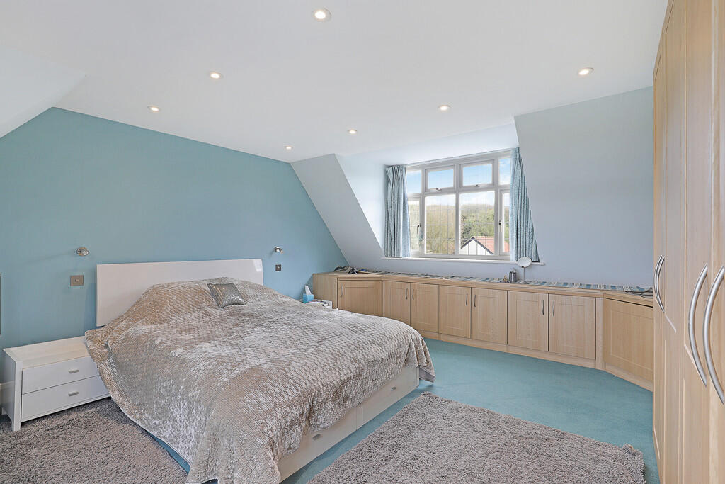 Additional image 10 of Mount End, Theydon Mount