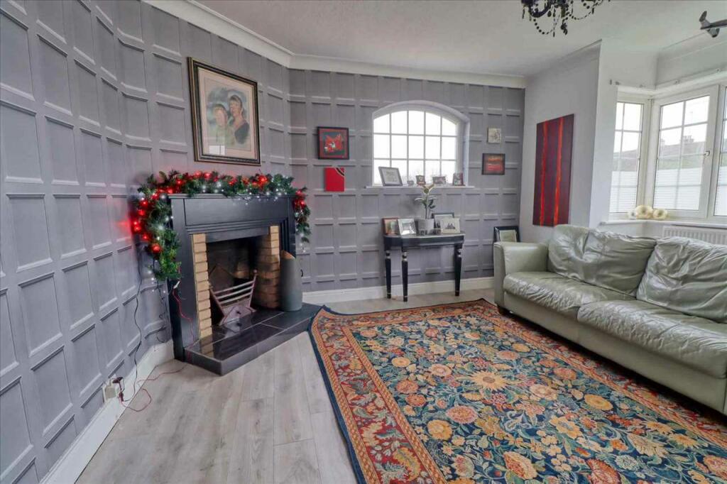 Additional image 7 of Highview Avenue, Great Clacton