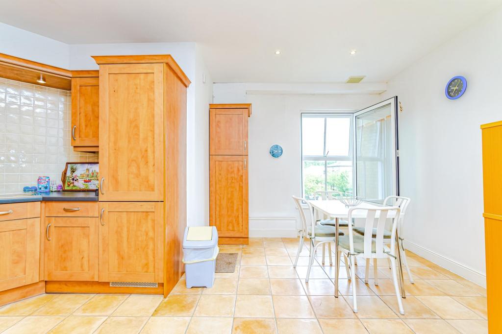 Additional image 4 of Boundary Point, Coldstream Road, Caterham, CR3