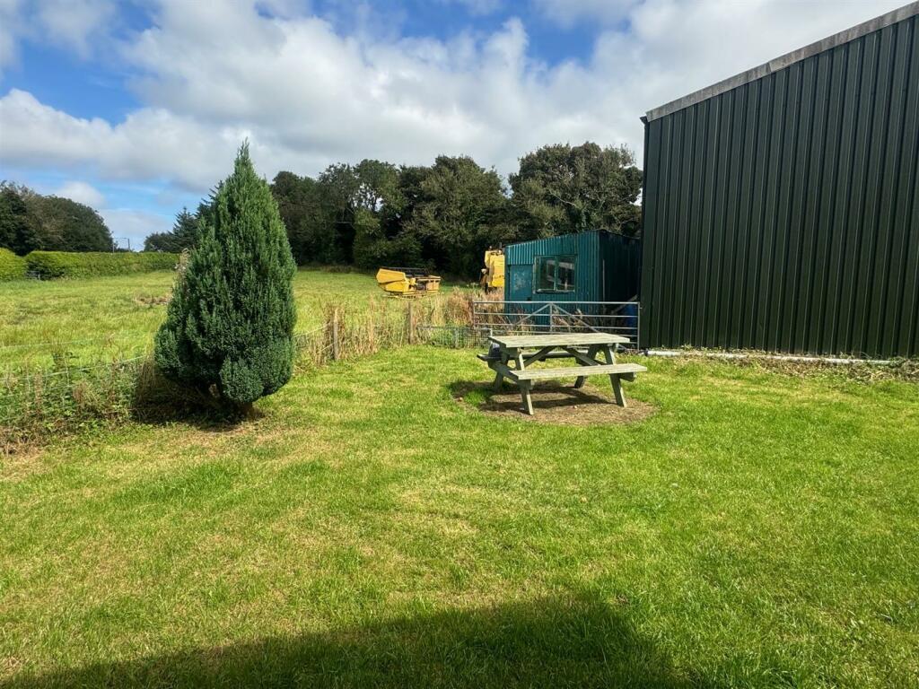 Additional image 20 of St. Asaph Road, Lloc