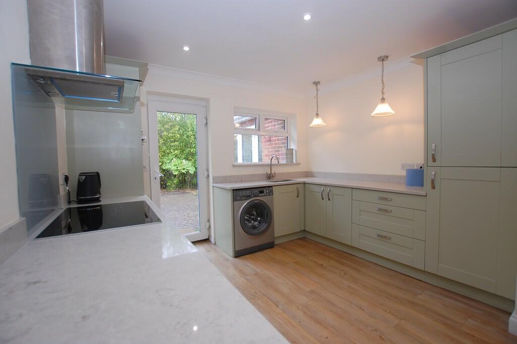 Additional image 5 of Sutton Park Avenue, Colchester