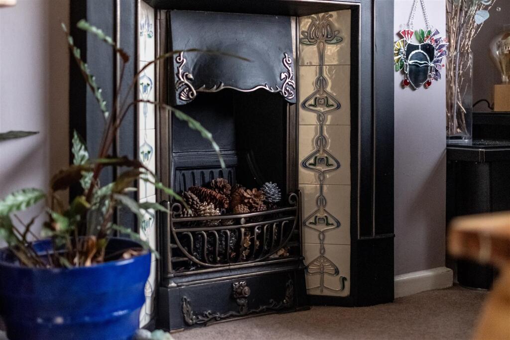 Additional image 6 of The Quillet, Neston