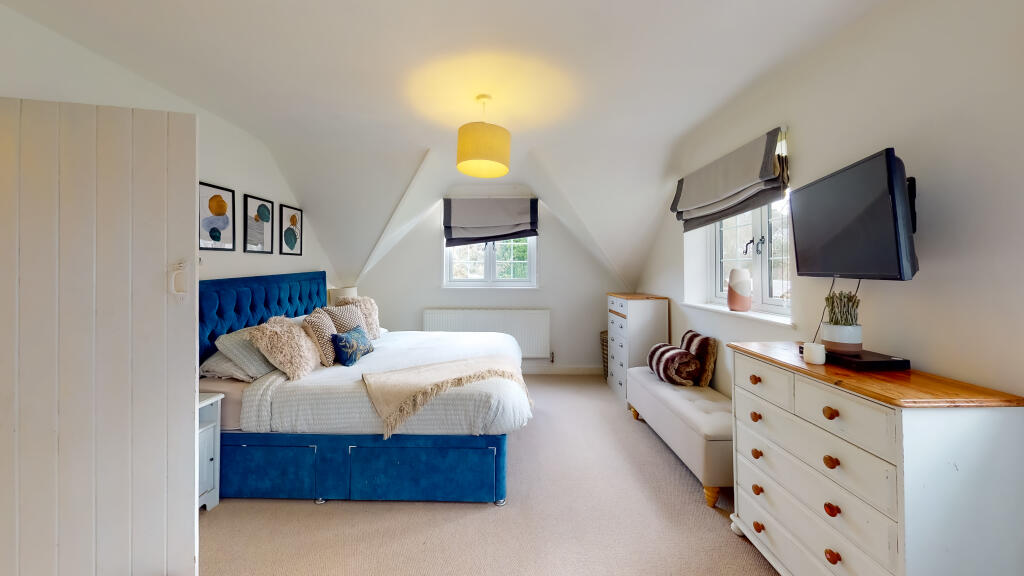 Additional image 6 of Woodland Way, Caterham, CR3