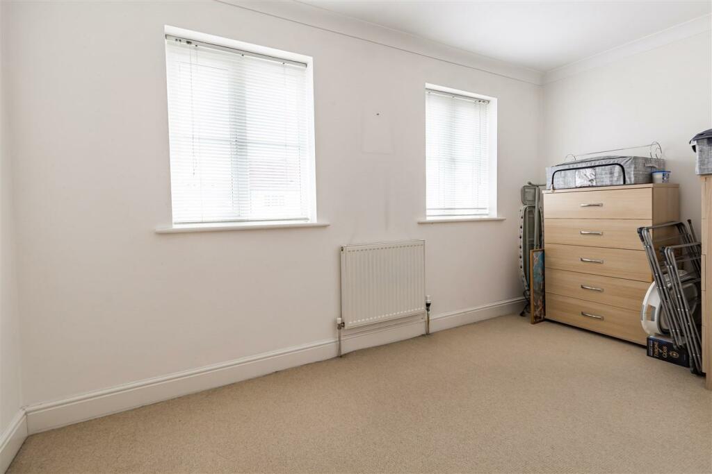 Additional image 13 of Walter Mead Close, Ongar