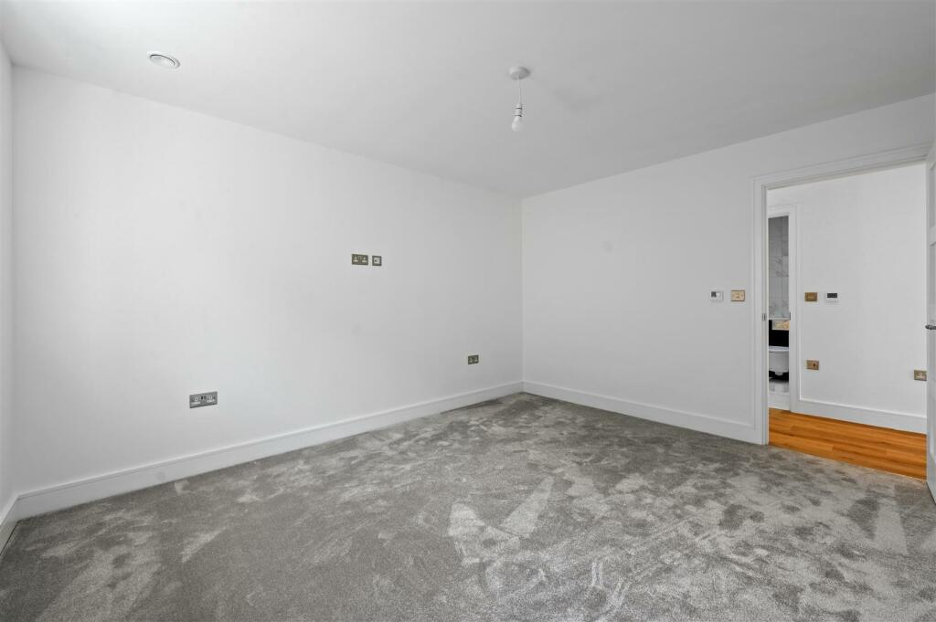 Additional image 14 of New Road, Little Burstead, Billericay