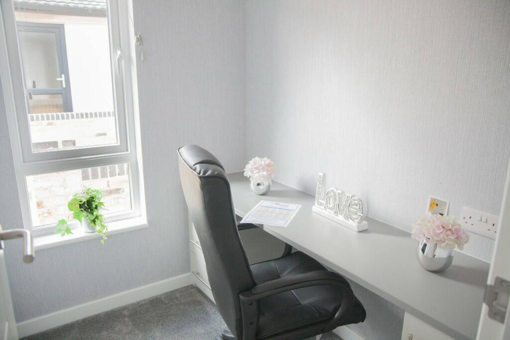 Additional image 12 of Crowsheath Estate, Hawkswood Road, CM11