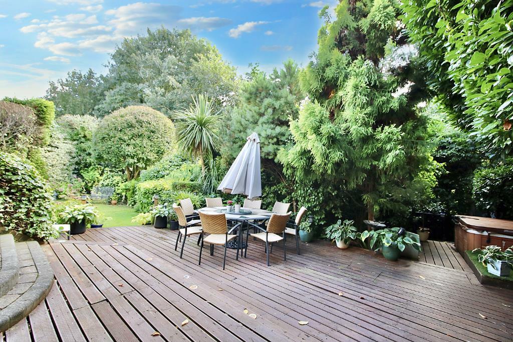 Additional image 18 of Highland Grove, Billericay