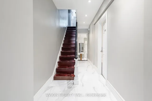 Additional image 5 of 83 Sullivan St