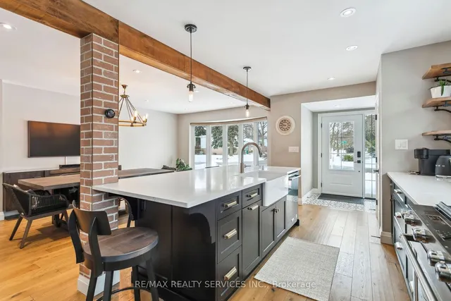 Additional image 12 of 8 Derwent Ave