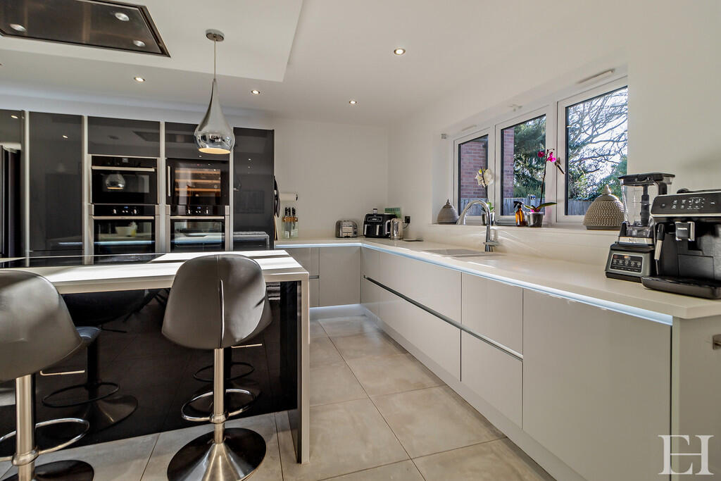Additional image 9 of Welshwood Park Road, Colchester